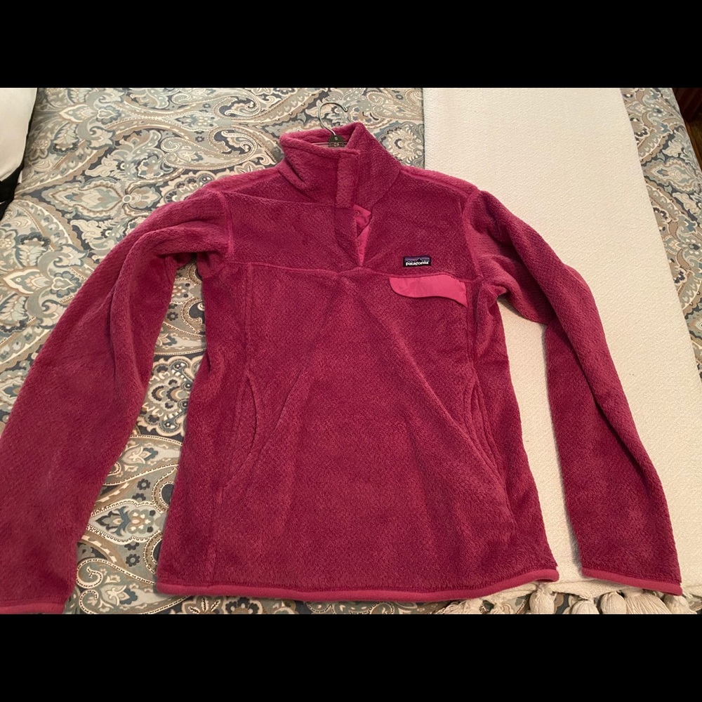 Patagonia Women's Ski Jacket in Pink